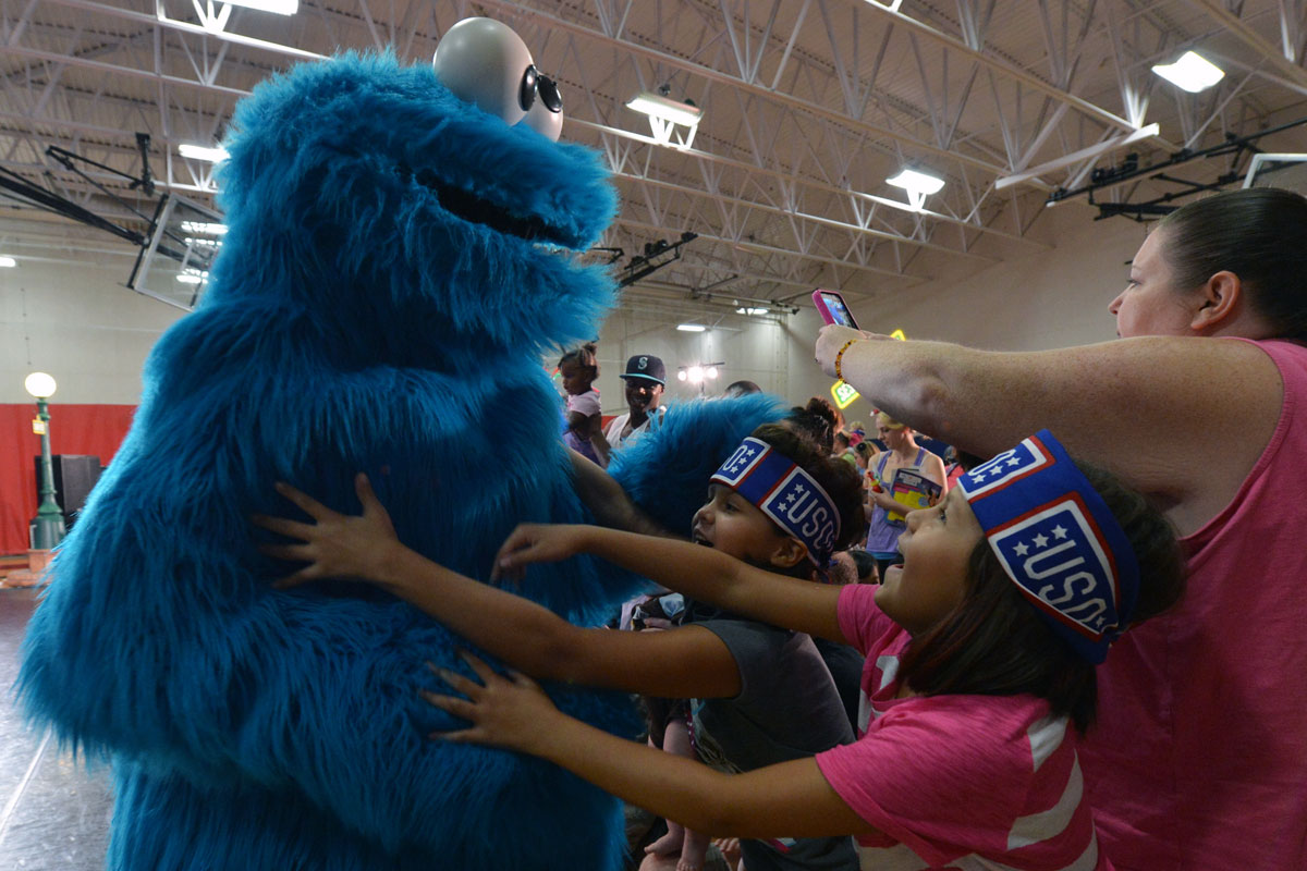 Cookie Monster Interacts with Military Families