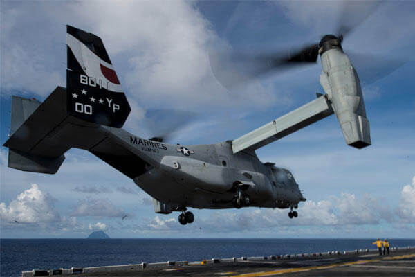 n MV-22 Osprey launches from the flight deck of amphibious assault ship USS Makin Island (LHD 8). (U.S. Navy photo by Mass Communication Specialist 2nd Class Christopher Lindahl/Released)