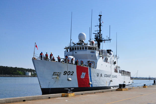 The Coast Guard Cutter Tampa moors to the pier at Base Portsmouth, Virginia, April 27, 2016. (Photo: Petty Officer 1st Class Melissa Leake)