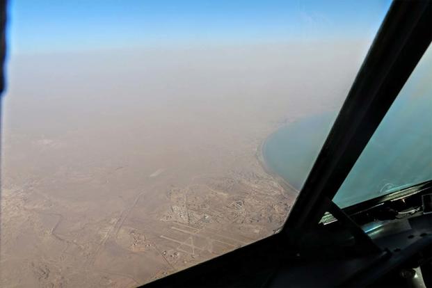 A C-130 passing over central Iraq. (Photo: Oriana Pawlyk/Military.com)