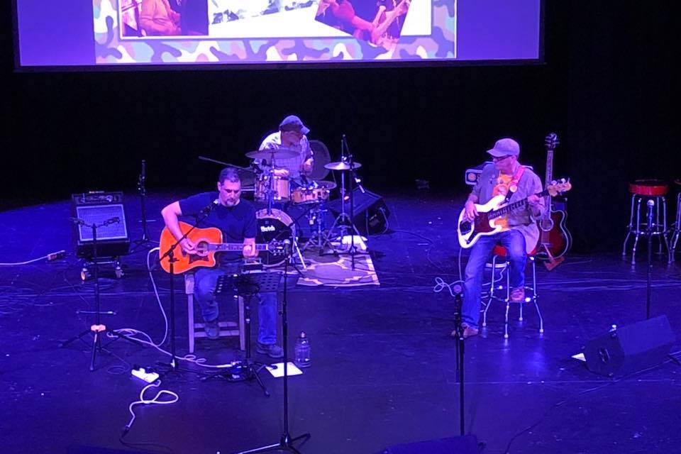 Military Veterans Get 'Healing Power of Music' in Guitars for Vets