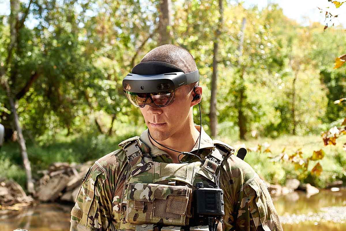 Army S Future Tactical Glasses Will Help Soldiers Tell Friend From Foe