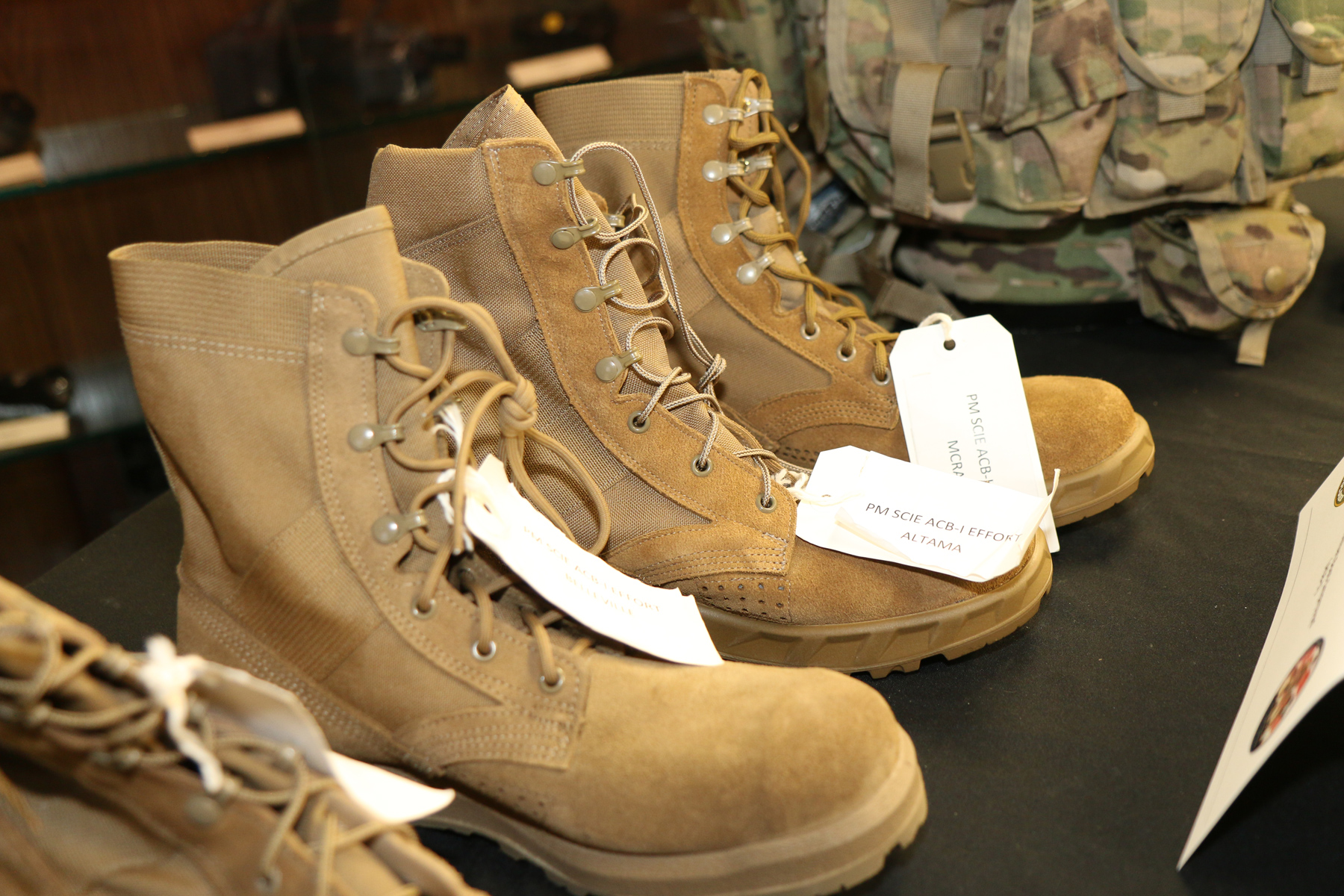 army uniform boots