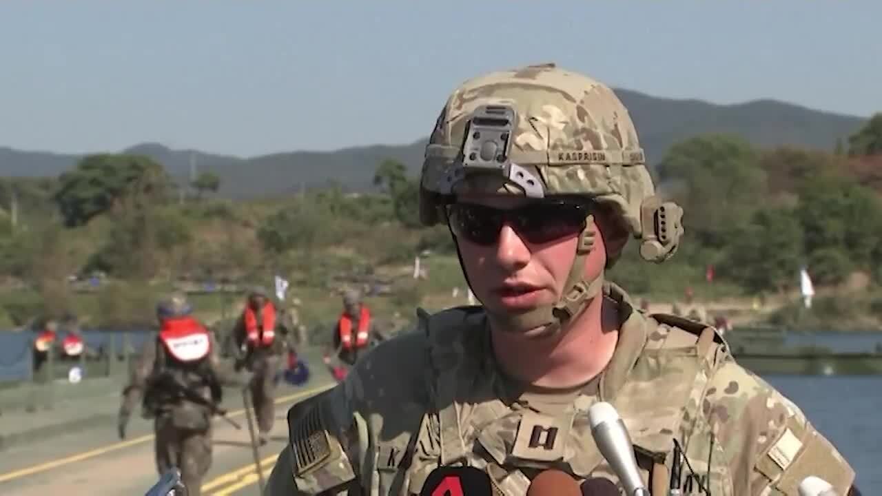SKorea and US Hold Military River-Crossing Exercise