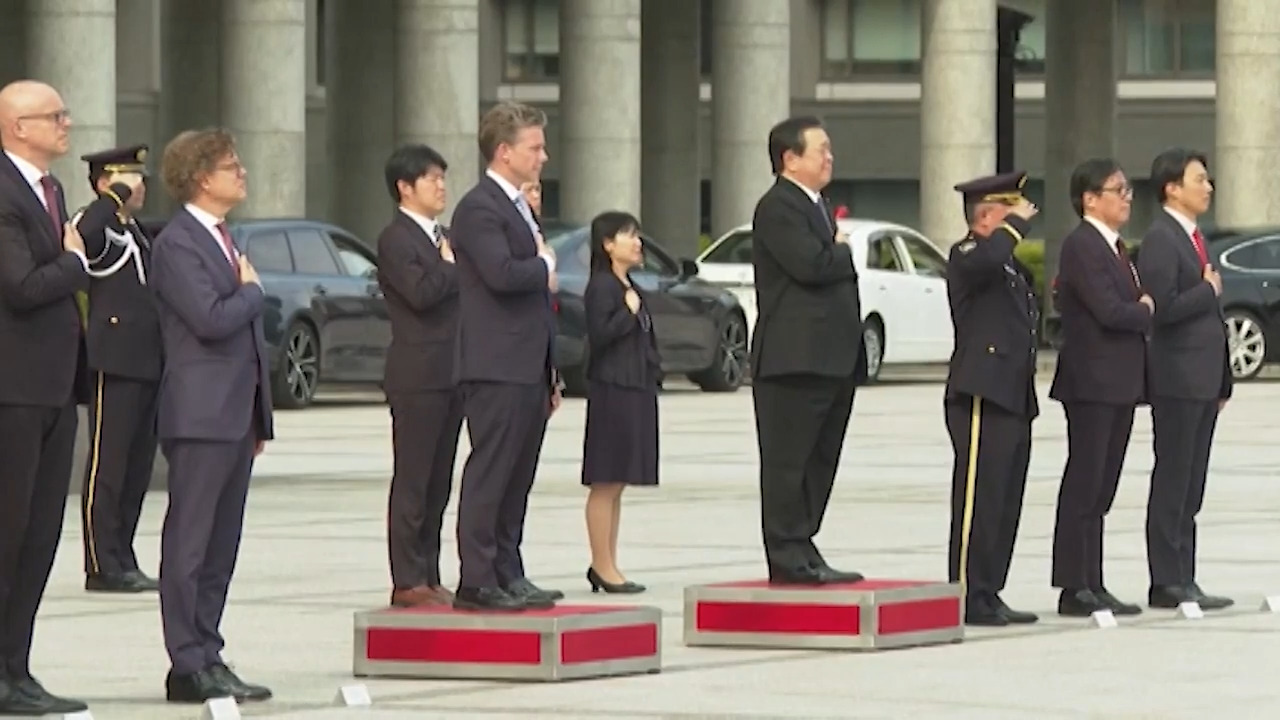 Sweden, Japan Defence Ministers Meet in Tokyo