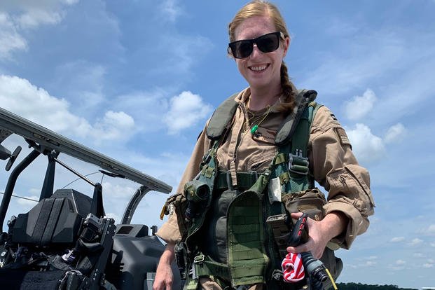 Navy Lt. Rhiannon Ross, 30, of Wixom, Michigan, died when the T-6B Texan II trainer aircraft she was in crashed in Foley, Alabama, Oct. 23, 2020 (U.S. Navy)