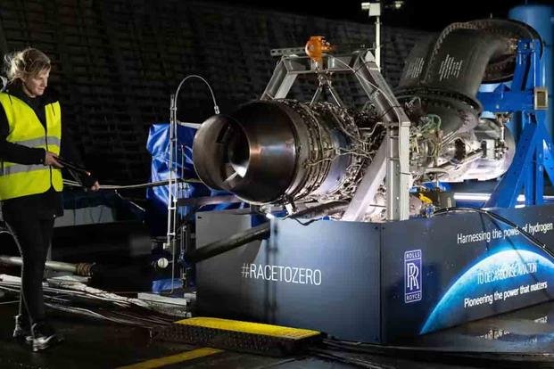 Rolls-Royce Just Tested a Hydrogen-Powered Jet Engine