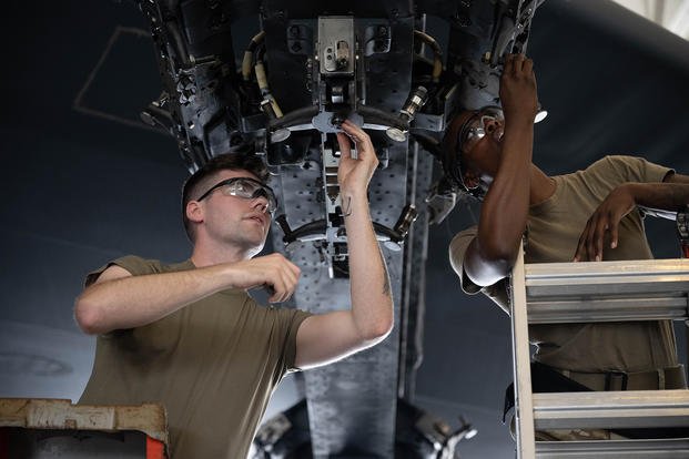 Airman 1st Class Zachary Dawson Maintainers from the 20th Aircraft Maintenance Unit, 2nd Aircraft Maintenance Squadron perform a serviceability check on a B-52 Stratofortress bomb rack during a weapons load competition at Barksdale Air Force Base, La.