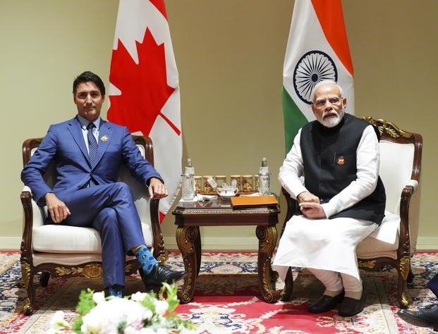 Prime Minister Justin Trudeau meets with Indian Prime Minister Narendra Modi.