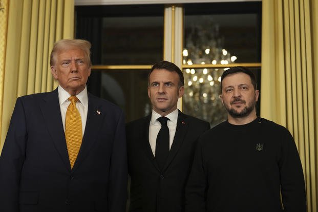 French President Emmanuel Macron with President-elect Trump and Ukraine's President Zelenskyy 