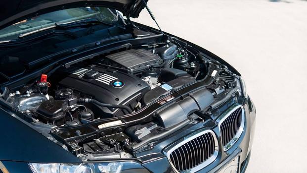 2008 BMW 335i engine