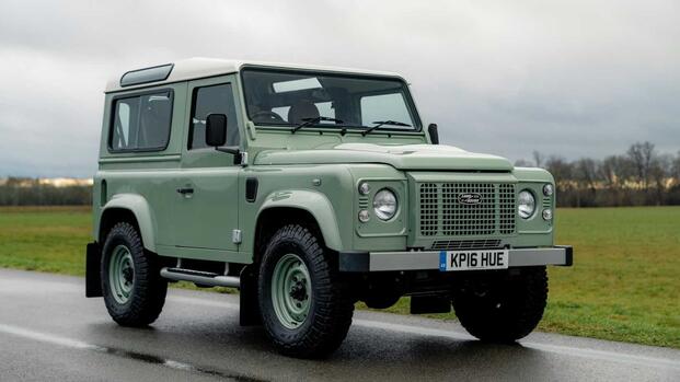 2016 Land Rover Defender 90 Heritage