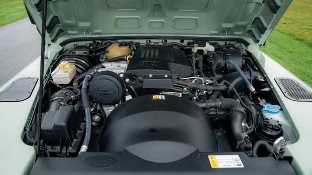 2016 Land Rover Defender 90 Heritage