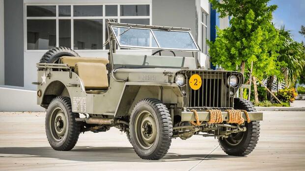 Jeep Willys MB front 1/4