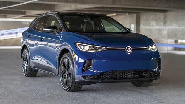 2025 Volkswagen ID.4 front three-quarter