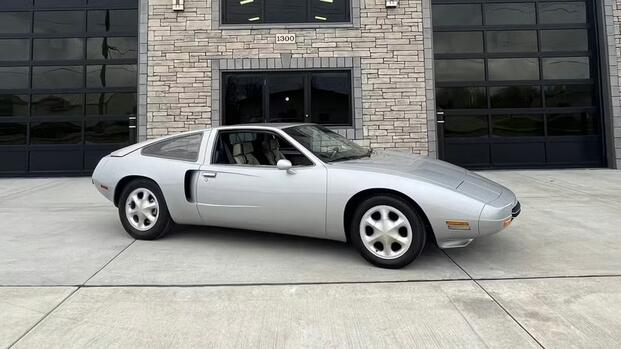 Guanci SJJ Exterior (5)