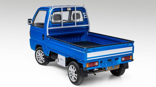 1990 Honda Acty Pickup 4WD 5-Spd Blue Rear Angled View