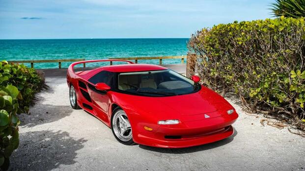 1996 Vector M12 front, three quarter