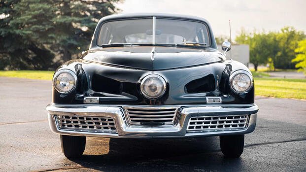 1948_tucker_48_full_frontal