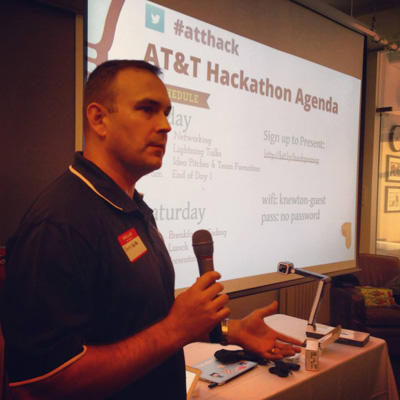 Chris Norton presenting at the AT&T hackathon.