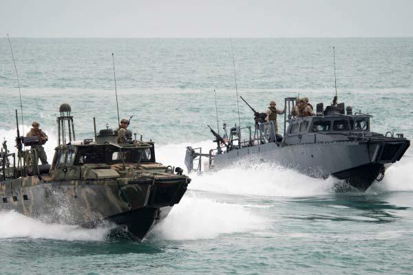 Commander, Task Group 56.7's 7 Riverine Command Boats  802 and 805 participate in a bi-lateral exercise with Kuwait naval forces in the Arabian Gulf on Nov. 3, 2015. (Photo by Torrey W. Lee/U.S. Navy)