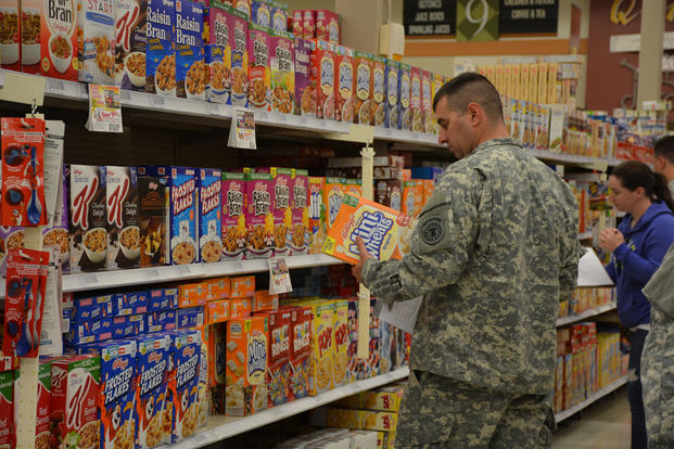 Shoppers at the Fort Drum commissary. Ashley Patoka/Northern Regional Medical Command