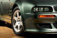 aston martin v600 main