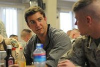 Duncan Hunter talks with soldier.