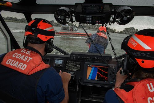 Crew from Coast Guard Station Rio Vista conduct tactical pursuit training